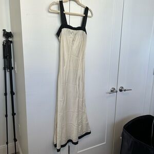 Vera Wang Luxe Black and Cream Silk Dress